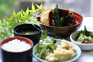 七瀬川定食